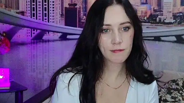 Snapshot of MonikaSweetXXX chatting on 03.14.25 MonikaSweetXXX online show from 03.14.25