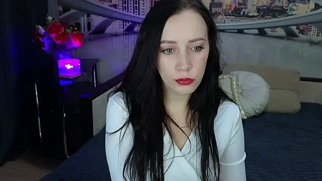 Snapshot of MonikaSweetXXX chatting on 03.21.25 MonikaSweetXXX online show from 03.21.25