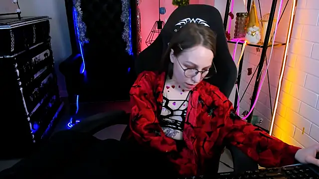 AphexQueen online show from 12.15.24