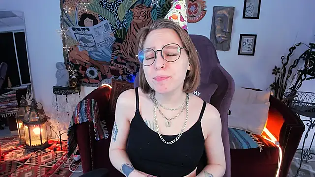 AphexQueen online show from 12.26.24