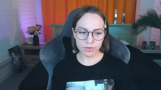 AphexQueen online show from 01.14.25