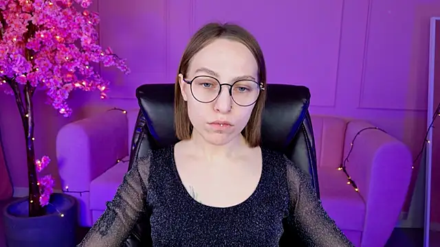 AphexQueen online show from 01.28.25