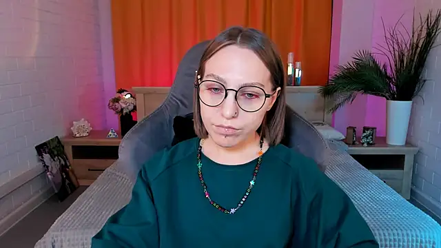 AphexQueen online show from 02.06.25