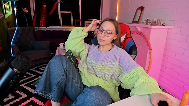 AphexQueen online show from 02.19.25