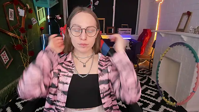 AphexQueen online show from 02.26.25