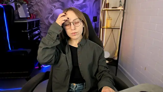 AphexQueen online show from 02.27.25