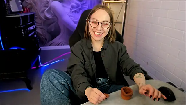 AphexQueen online show from 02.27.25