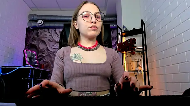 AphexQueen online show from 03.17.25