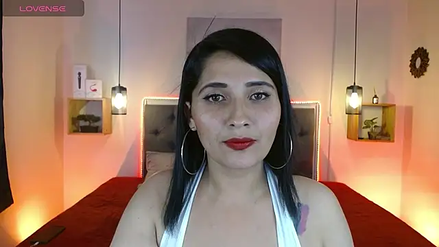 Snapshot of emily_leinner chatting on 02.22.25 emily leinner online show from 02.22.25