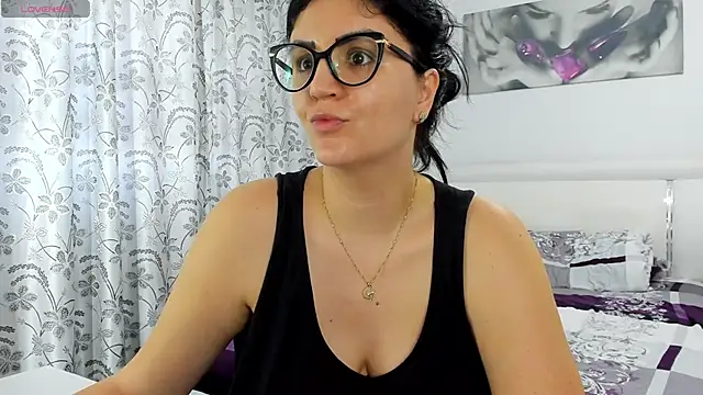 Snapshot of MyaBigBoobs chatting on 01.20.25 MyaBigBoobs online show from 01.20.25