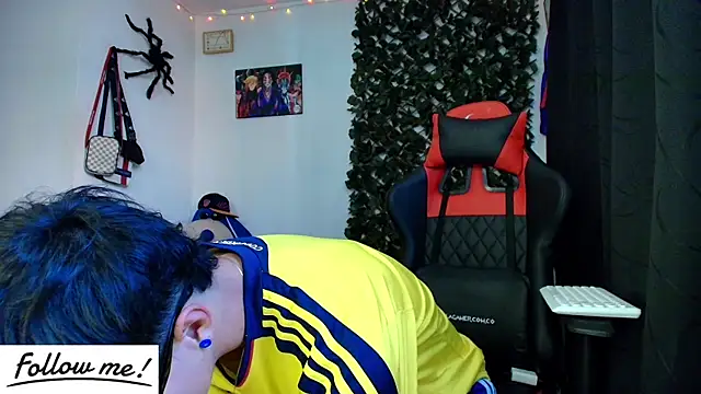 Snapshot of twink_sebas_ chatting on 01.22.25 twink sebas online show from 01.22.25