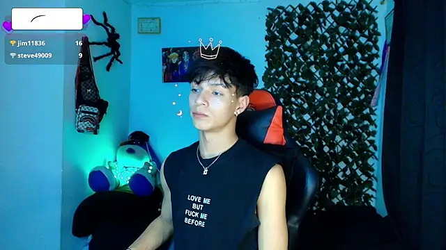 Snapshot of twink_sebas_ chatting on 02.11.25 twink sebas online show from 02.11.25
