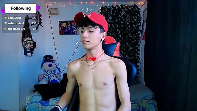 Snapshot of twink_sebas_ chatting on 02.15.25 twink sebas online show from 02.15.25