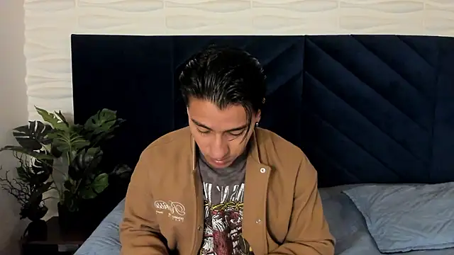 Andy Joy  online show from 03.09.26