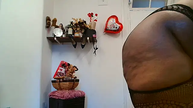 xTALLSEXYBUMx online show from 03.29.26