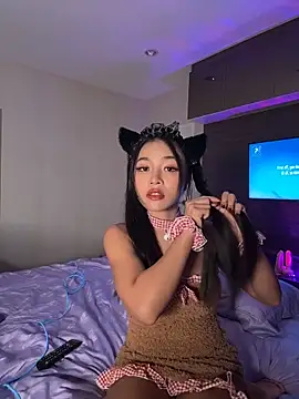 Snapshot of justina_redds chatting on 06.19.26 justina redds online show from 06.19.26