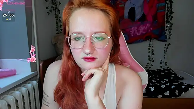 KrisTyBooBsin online show from 10.21.25