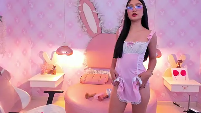 Snapshot of Saraa_Skinny chatting on 03.03.25 Saraa Skinny online show from 03.03.25