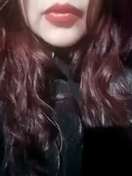 Snapshot of scarlettsucks19 chatting on 12.12.24 scarlettsucks19 online show from 12.12.24