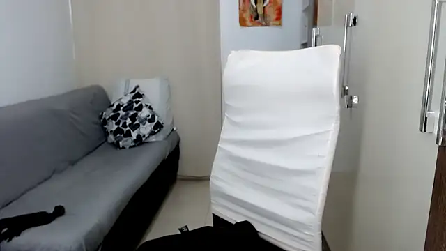 Laura-pervert online show from 10.28.25