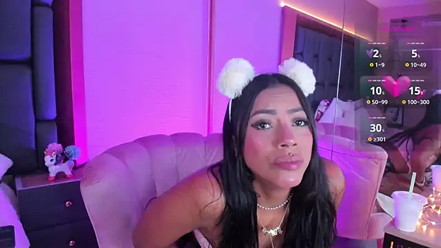 Amber villalobos  online show from 03.16.25