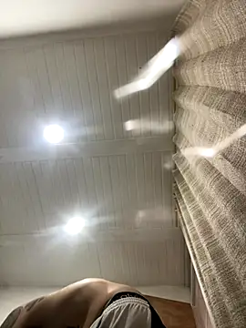 Snapshot of openmind_boy chatting on 09.11.25 openmind boy online show from 09.11.25