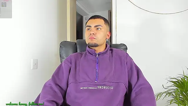 kalivan voinesscu online show from 03.26.26