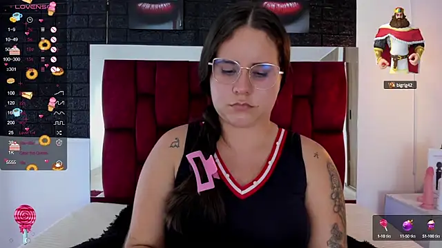 Snapshot of April1_sc chatting on 12.10.24 April1 sc online show from 12.10.24