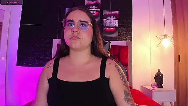 Snapshot of April1_sc chatting on 01.17.25 April1 sc online show from 01.17.25