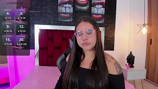 Snapshot of April1_sc chatting on 03.03.25 April1 sc online show from 03.03.25