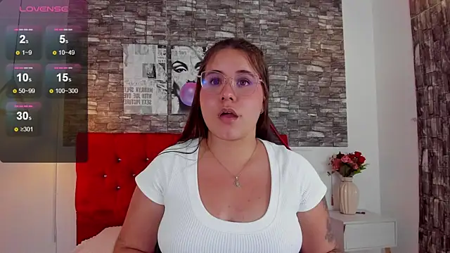 Snapshot of April1_sc chatting on 03.05.25 April1 sc online show from 03.05.25