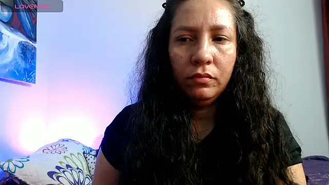 naihroby online show from 10.27.25