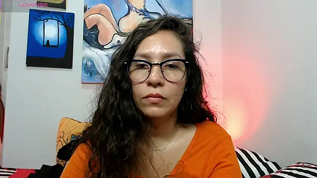 naihroby online show from 12.14.25