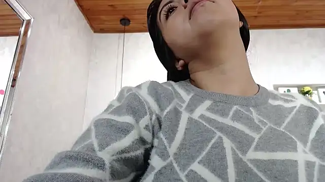 CarolineBrunx online show from 10.30.25