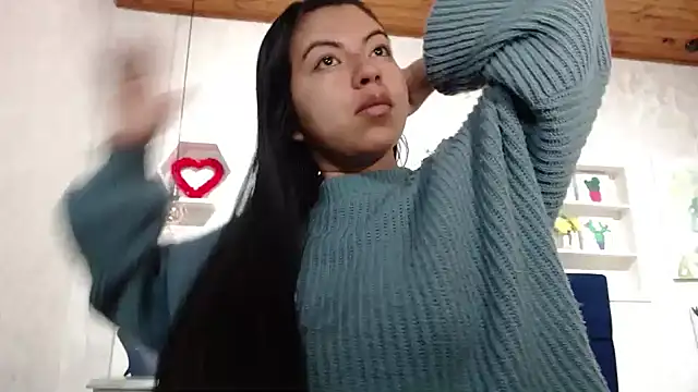 CarolineBrunx online show from 11.18.25