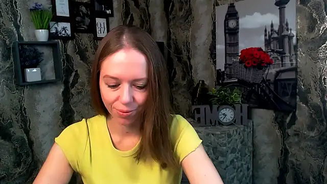 GloriaSi  online show from 11.19.25