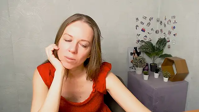 GloriaSi  online show from 11.21.25