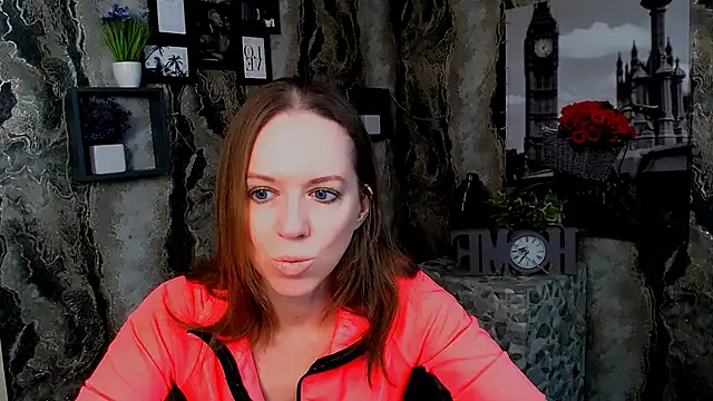 GloriaSi  online show from 11.25.25