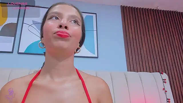 Snapshot of Meli_castillo chatting on 02.25.25 Meli castillo online show from 02.25.25