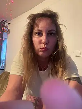 Yanacool007 online show from 12.17.24