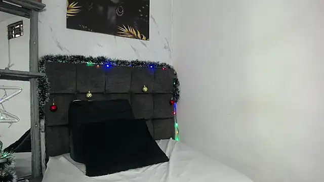 mikoto urab online show from 12.24.24