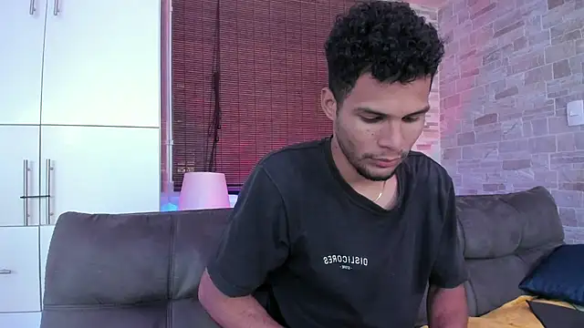 miaa lux online show from 01.17.25