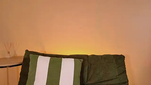 miaa lux online show from 03.20.26