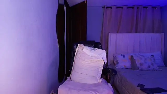 Shenoa1 online show from 11.28.25