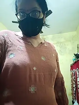 heenage online show from 03.08.26