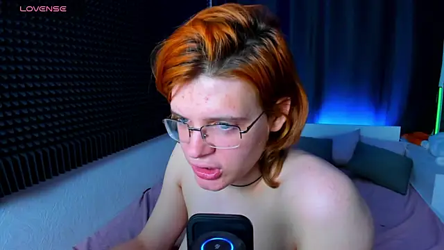 KIKI Krash online show from 12.16.24