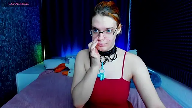 KIKI Krash online show from 01.11.25