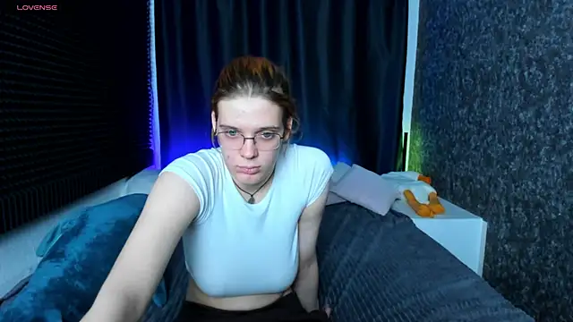 KIKI Krash online show from 01.28.25