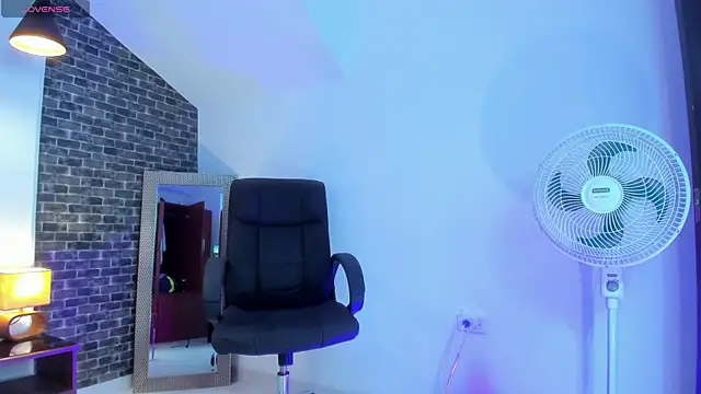 Dantesuarez28 online show from 04.18.26