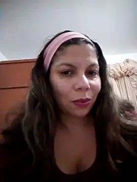 Carliina Soussa online show from 11.22.25